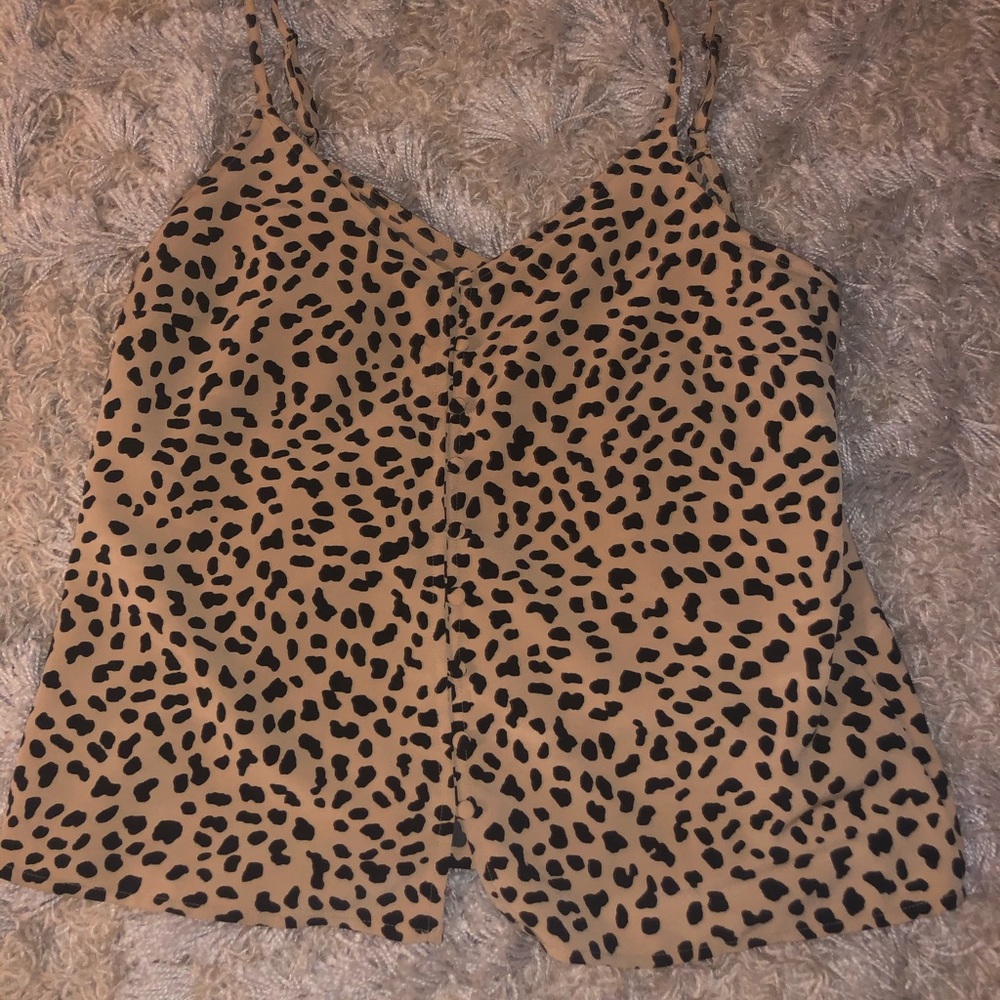 Sanctuary button front tank.. size L.